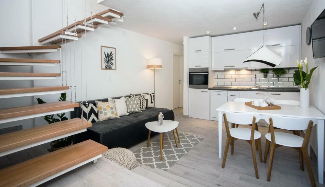 Apartments Hugo Σπλιτ Εξωτερικό φωτογραφία